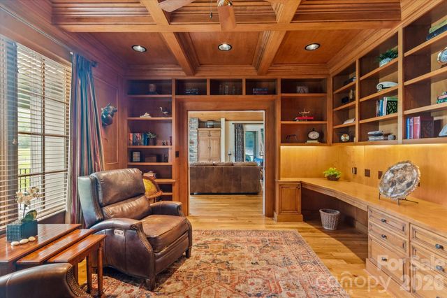 6 Jasmine Lane, Brevard, NC 28712