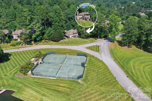 6 Jasmine Lane, Brevard, NC 28712