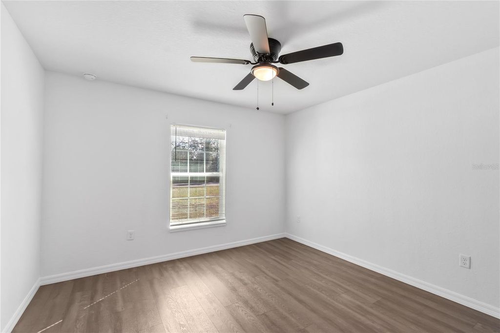 Image 17 of property listing at 9069 SE 156TH STREET, Summerfield, FL 34491