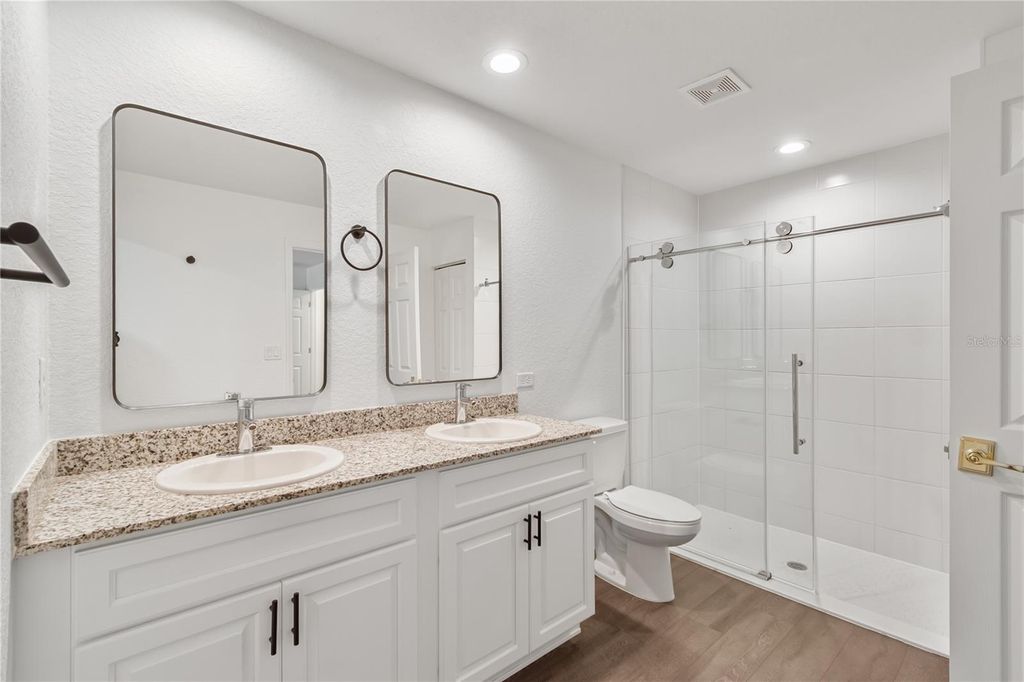 Image 24 of property listing at 9069 SE 156TH STREET, Summerfield, FL 34491