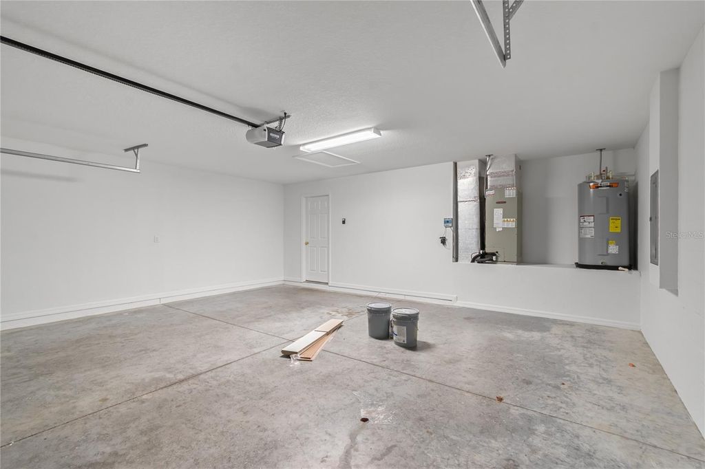 Image 28 of property listing at 9069 SE 156TH STREET, Summerfield, FL 34491