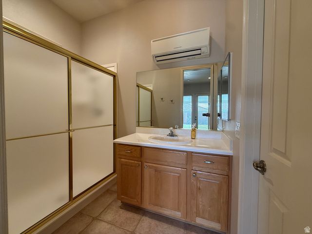 4694 S TRANQUILITY BAY DR, St. George, UT 84790