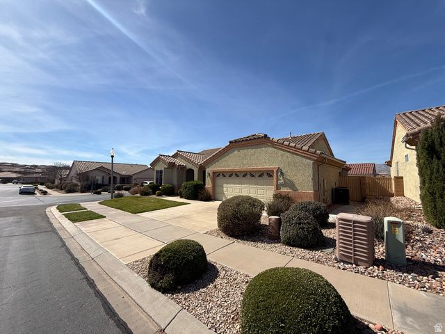 4694 S TRANQUILITY BAY DR, St. George, UT 84790