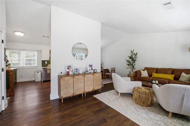 625 Cranberry Trail, Roswell, GA 30076