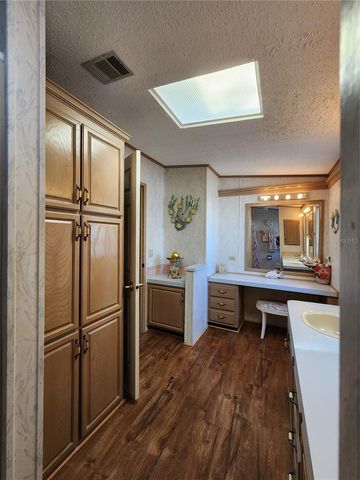 204 SWEET CIRCLE, Winter Haven, FL 33884