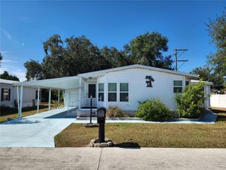 204 SWEET CIRCLE, Winter Haven, FL 33884