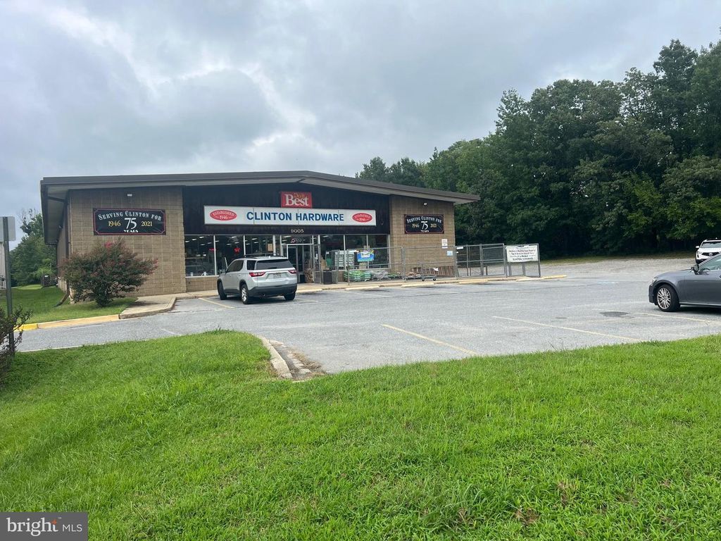 9005 WOODYARD RD, Clinton, MD 20735