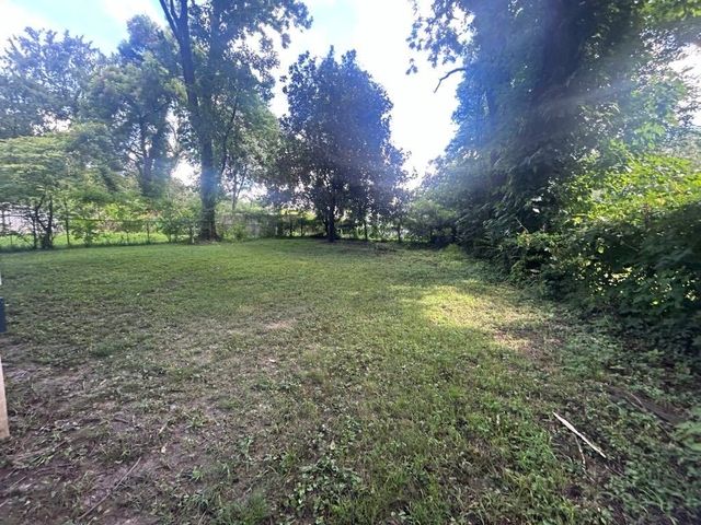 2550 EVERETT AVE, Memphis, TN 38112