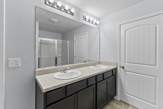 1937 Peaceful Brook Dr, Antioch, TN 37013