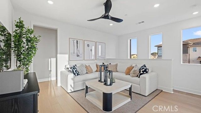 100 Harrier, Irvine, CA 92618