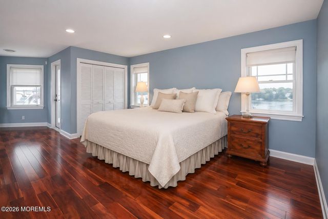 322 Bayshore Drive, Barnegat, NJ 08005
