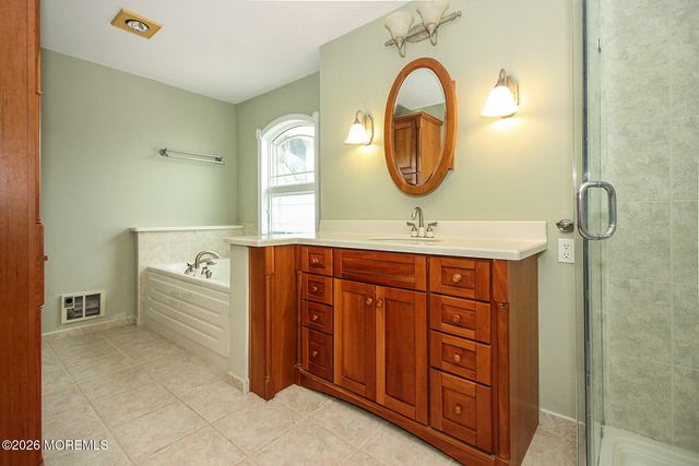 322 Bayshore Drive, Barnegat, NJ 08005