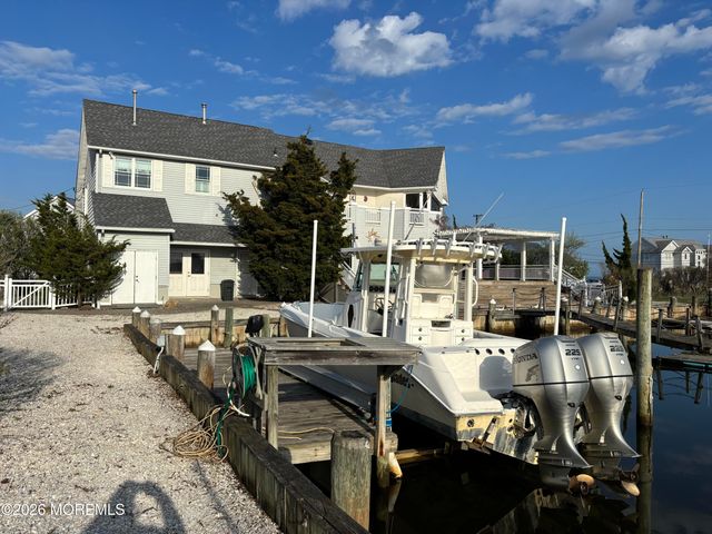 322 Bayshore Drive, Barnegat, NJ 08005