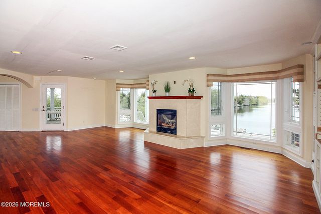 322 Bayshore Drive, Barnegat, NJ 08005