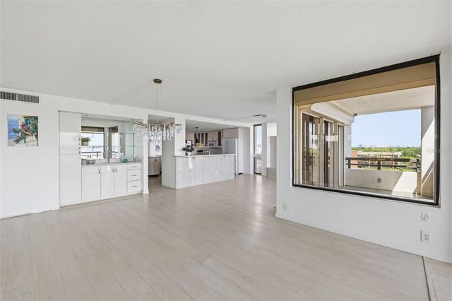 5700 MARINER STREET 801E, Tampa, FL 33609