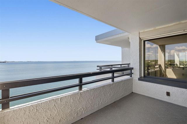 5700 MARINER STREET 801E, Tampa, FL 33609