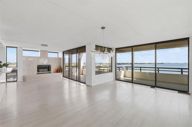 5700 MARINER STREET 801E, Tampa, FL 33609