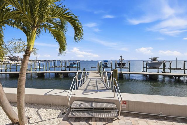 5700 MARINER STREET 801E, Tampa, FL 33609