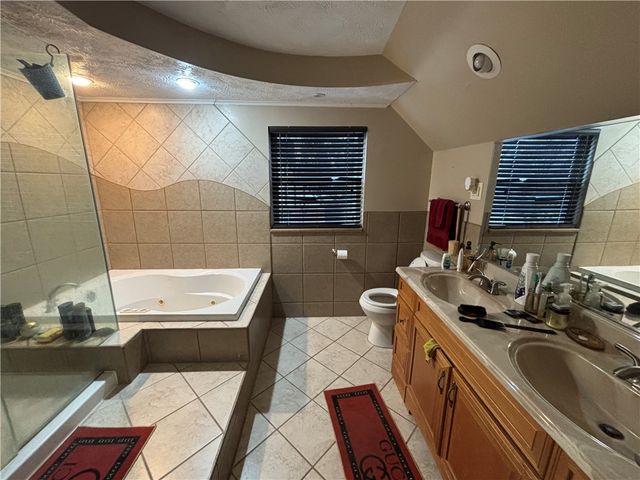 1740 Burbank Drive, Dayton, OH 45406