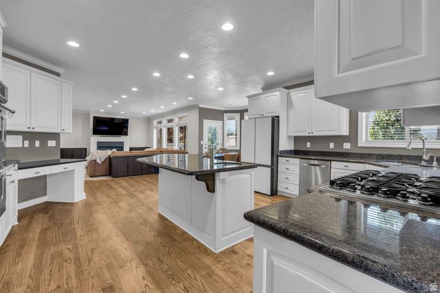 2680 E BRIDGEPORT AVE., Cottonwood Heights, UT 84121