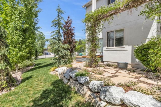 2680 E BRIDGEPORT AVE., Cottonwood Heights, UT 84121