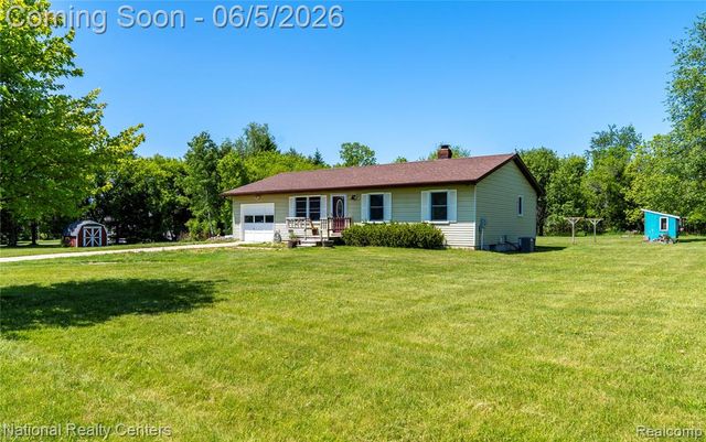 7191 Nicholson Road, Fowlerville, MI 48836