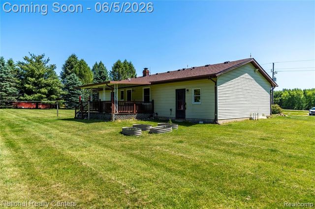 7191 Nicholson Road, Fowlerville, MI 48836