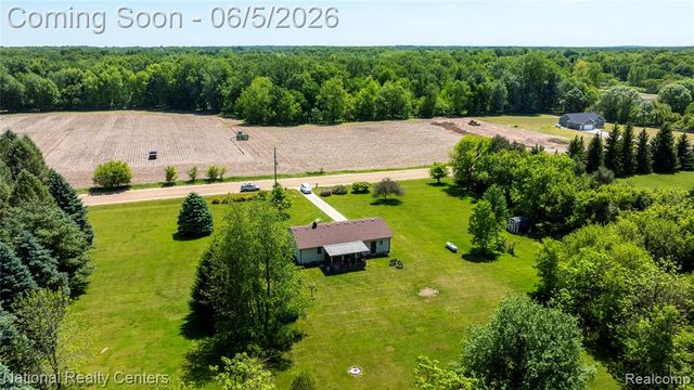 7191 Nicholson Road, Fowlerville, MI 48836