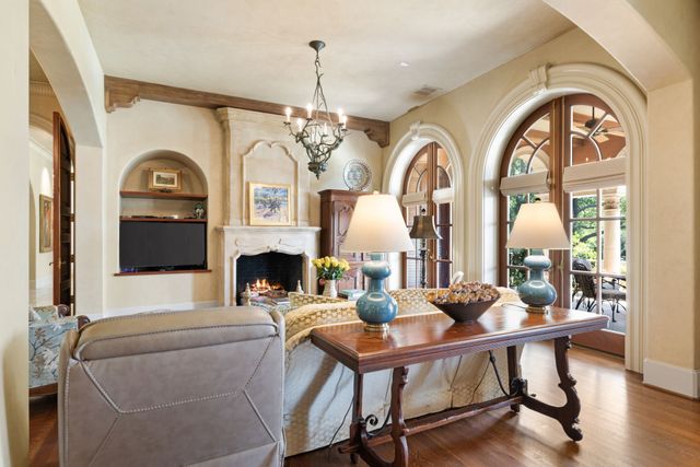 5817 Red Wolf Lane, Plano, TX 75093