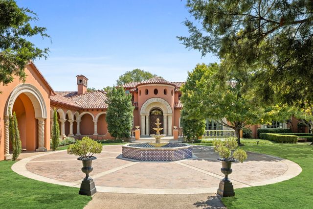 5817 Red Wolf Lane, Plano, TX 75093