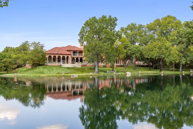 5817 Red Wolf Lane, Plano, TX 75093