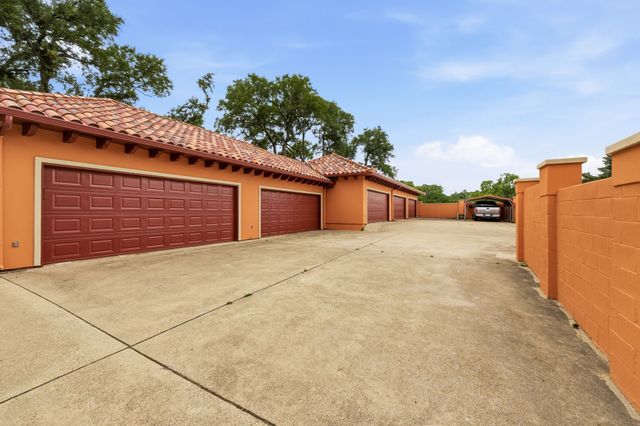 5817 Red Wolf Lane, Plano, TX 75093