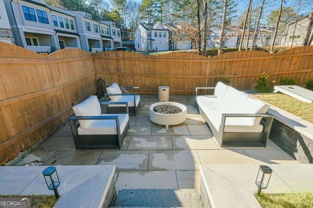 158 Village Green Avenue, Woodstock, GA 30189