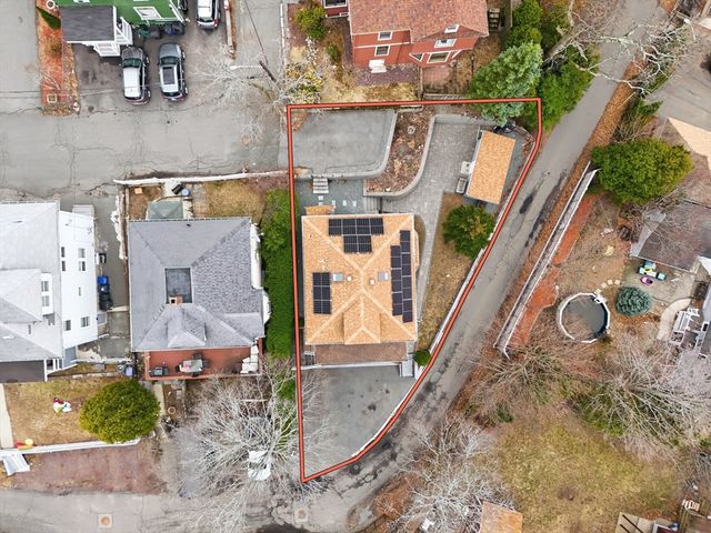 20 Oak Hill Rd, Saugus, MA 01906