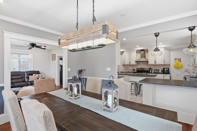 20 Oak Hill Rd, Saugus, MA 01906