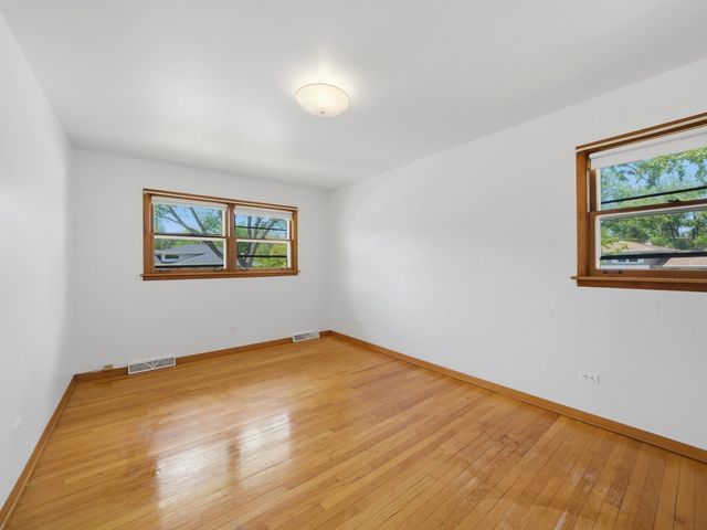 18345 Pierce Avenue, Homewood, IL 60430