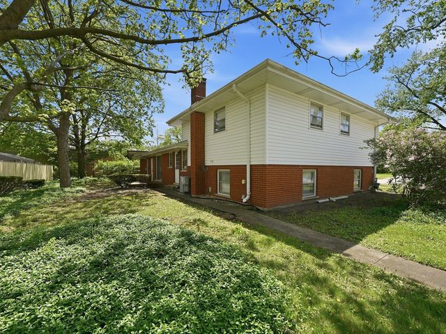 18345 Pierce Avenue, Homewood, IL 60430