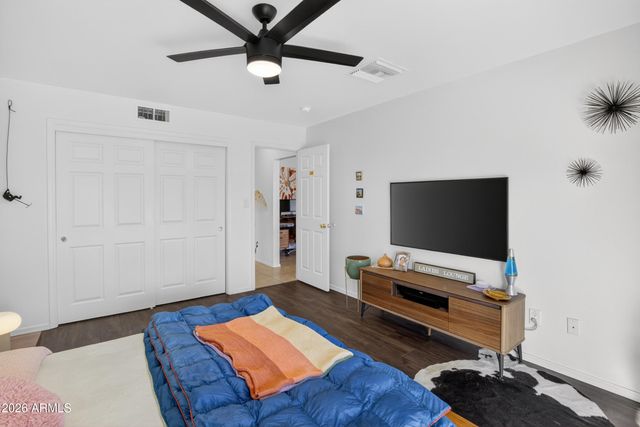 711 S REVOLTA Circle, Mesa, AZ 85208