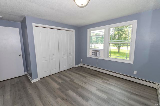52035 County Road 9, Elkhart, IN 46514
