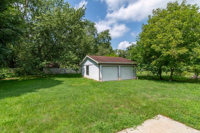52035 County Road 9, Elkhart, IN 46514