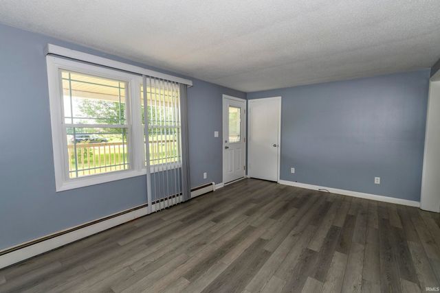 52035 County Road 9, Elkhart, IN 46514