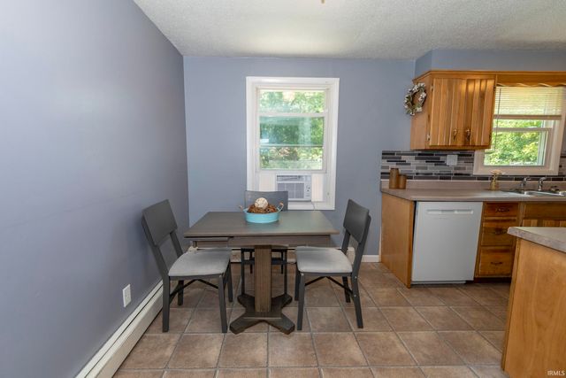 52035 County Road 9, Elkhart, IN 46514
