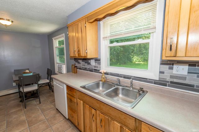52035 County Road 9, Elkhart, IN 46514
