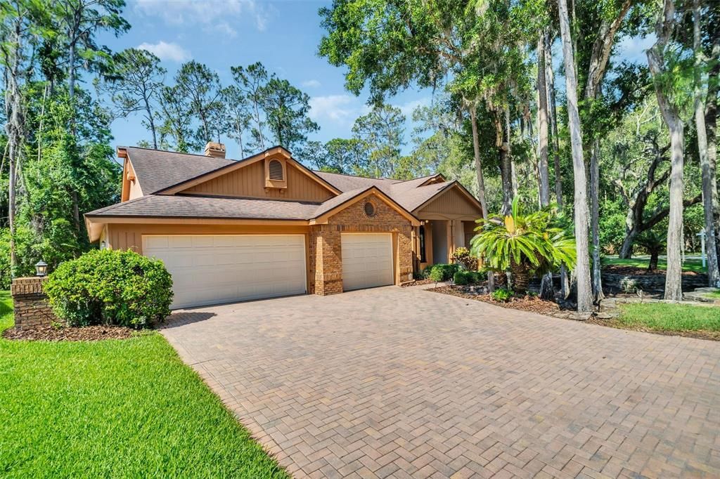 10 GREENHAVEN CIRCLE, Oldsmar, FL 34677
