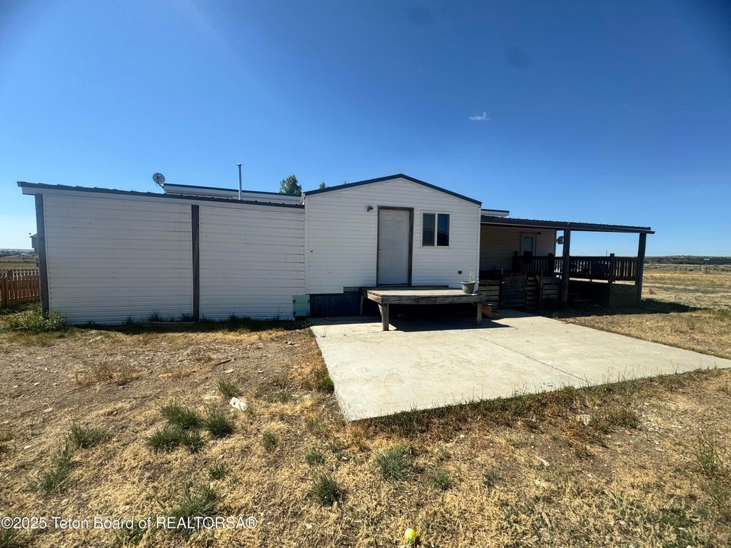 19 SANDY Lane, Pinedale, WY 82941 photo 23