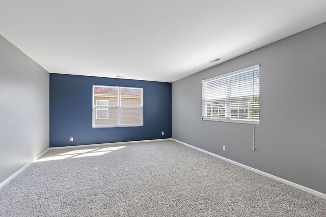 6N495 Roosevelt Avenue, St. Charles, IL 60174