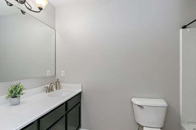 6N495 Roosevelt Avenue, St. Charles, IL 60174