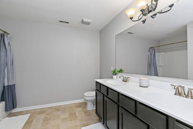 6N495 Roosevelt Avenue, St. Charles, IL 60174