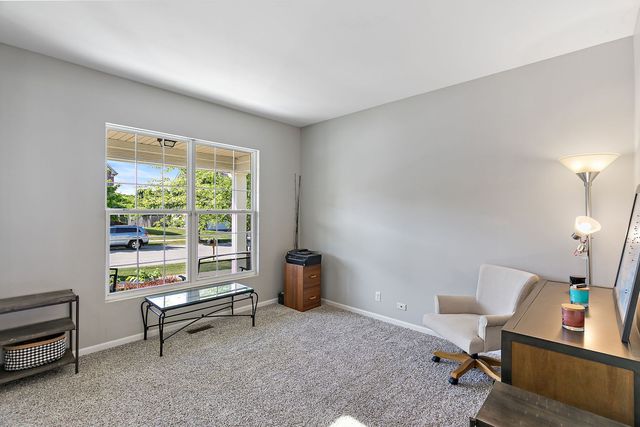 6N495 Roosevelt Avenue, St. Charles, IL 60174
