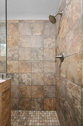 2009 S Oak Canyon RD, Austin, TX 78746